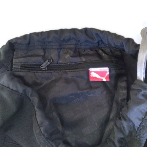 SOLD ON ANOTHER PLATFORM Puma Drawstring Backpack - Picture 4 of 6